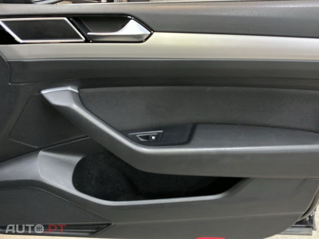 Volkswagen Passat 1.6 TDI Confortline