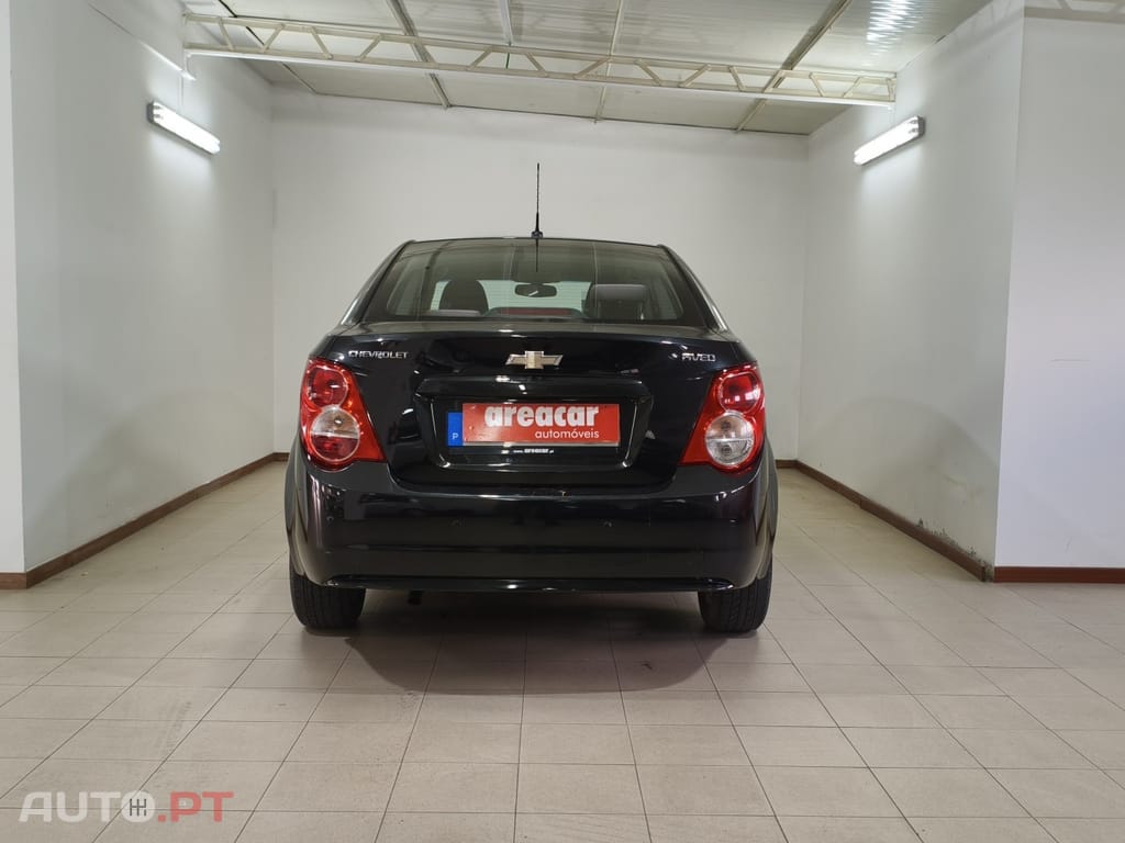 Chevrolet Aveo 1.2 LT