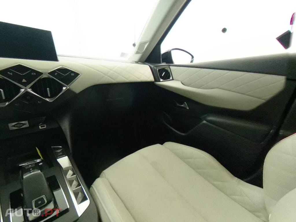 DS DS3 Crossback 1.2 PureTech Grand Chic EAT8
