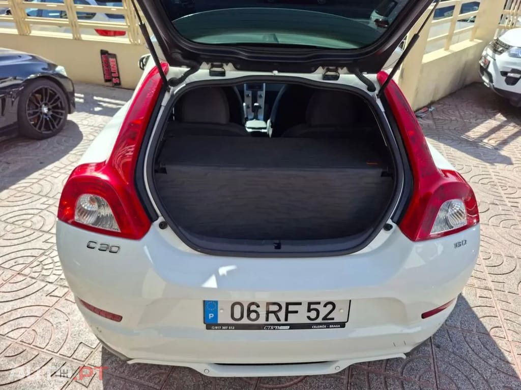 Volvo C30  Drive Momentum