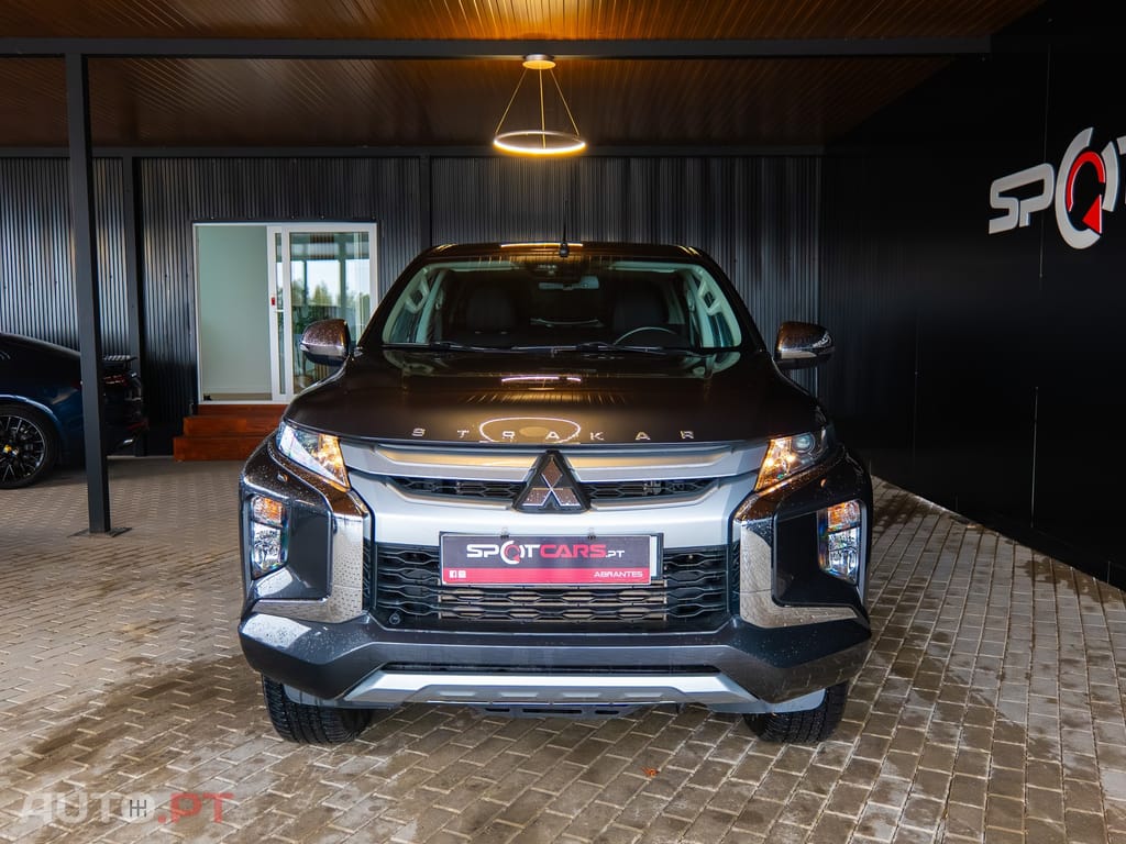 Mitsubishi L200 2.3 DI-D Strakar CD Intense 4WD