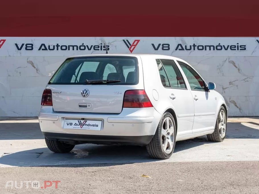 Volkswagen Golf 1.9 TDi Highline