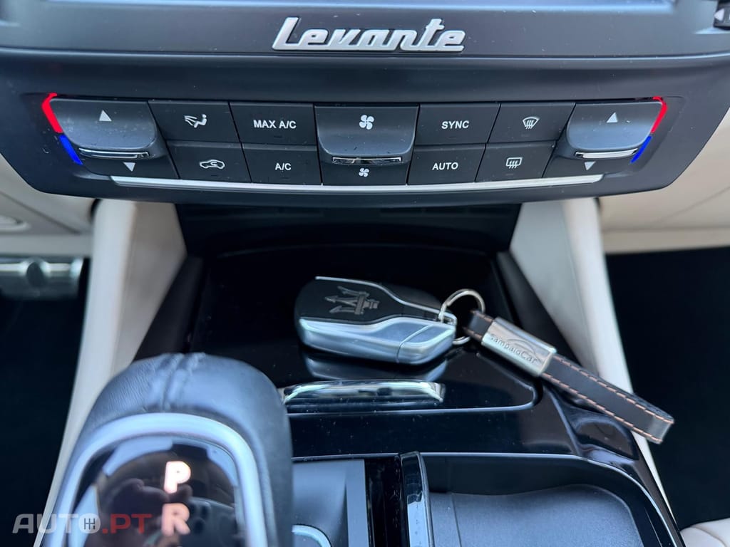 Maserati Levante 3.0 V6 Gransport