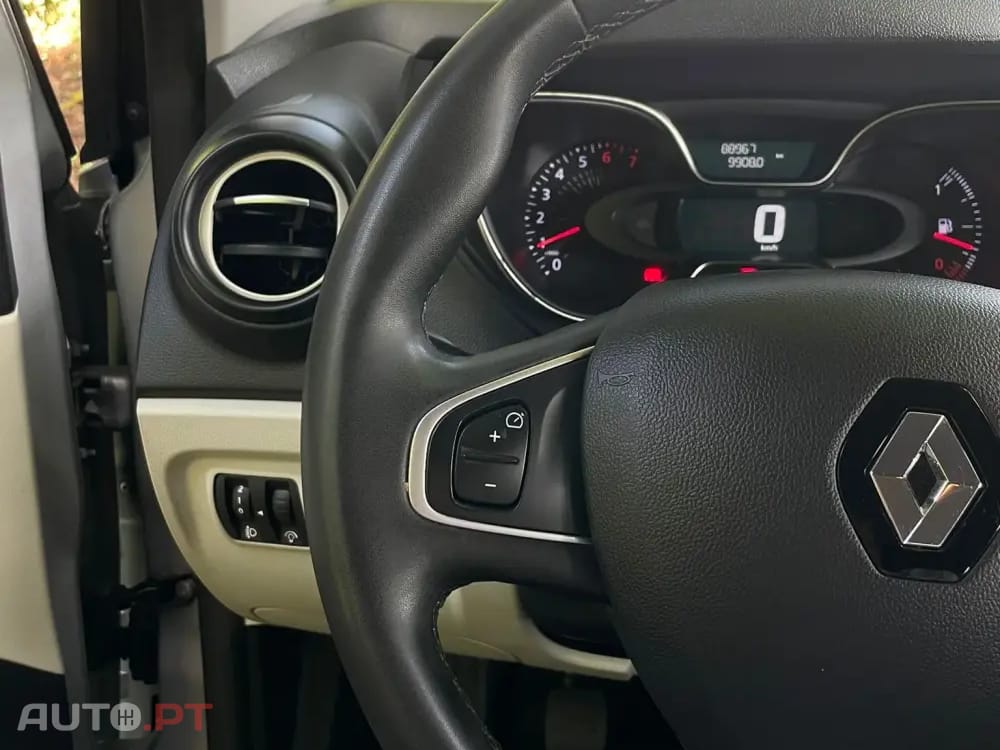 Renault Captur (ENERGY) TCe 90 INTENS