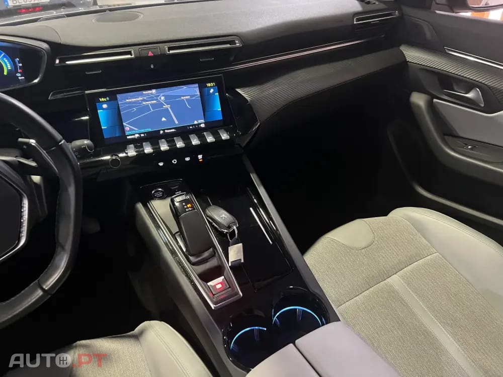 Peugeot 508 1.6 Hybrid Allure Pack e-EAT8