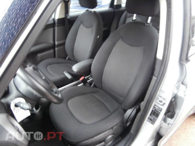 MINI Countryman One D