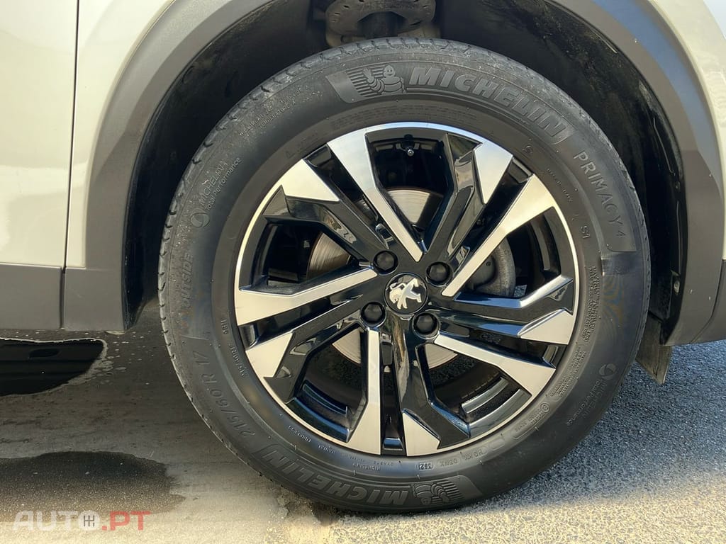 Peugeot 2008 1.2 PureTech GT