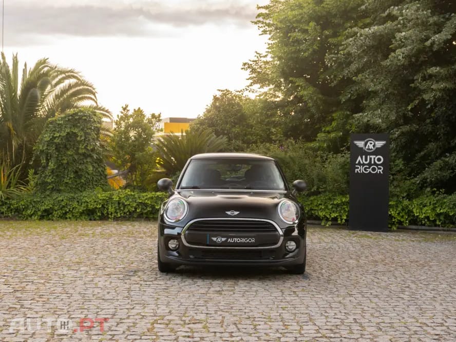 MINI Cooper One