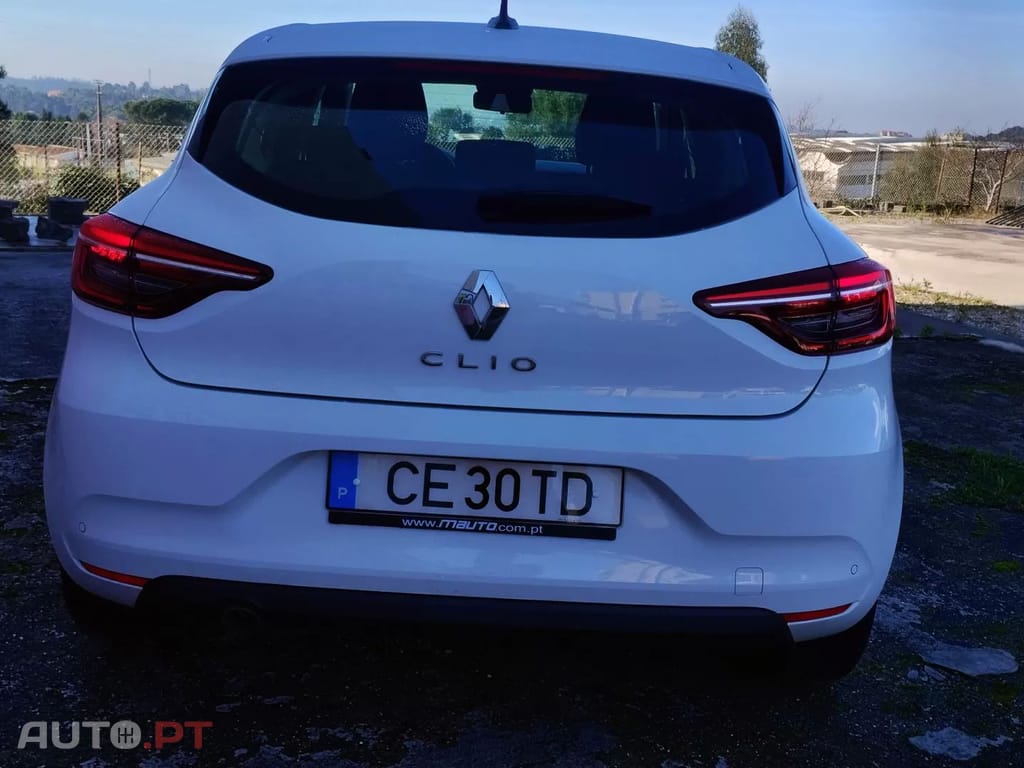 Renault Clio 1.0 TCe Business
