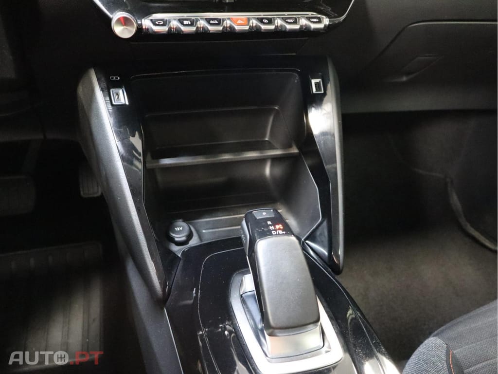 Peugeot 208 Active Versão Eléctrica