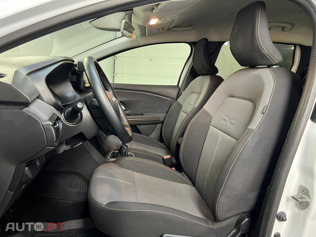 Dacia Jogger ECO-G 100 Bi-Fuel Expression 7 lugares
