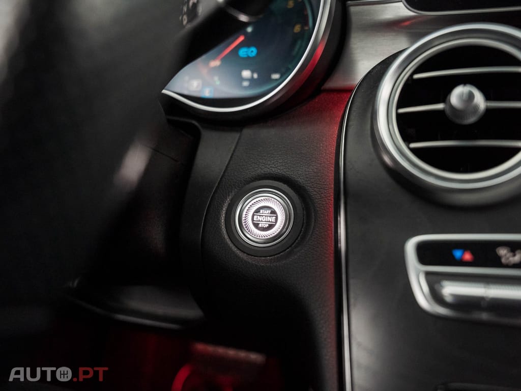 Mercedes-Benz C 300 de AMG Line