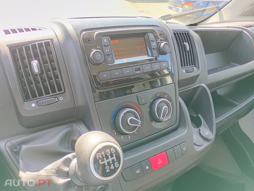 Peugeot Boxer 333 L2H2 2.2 BlueHDi