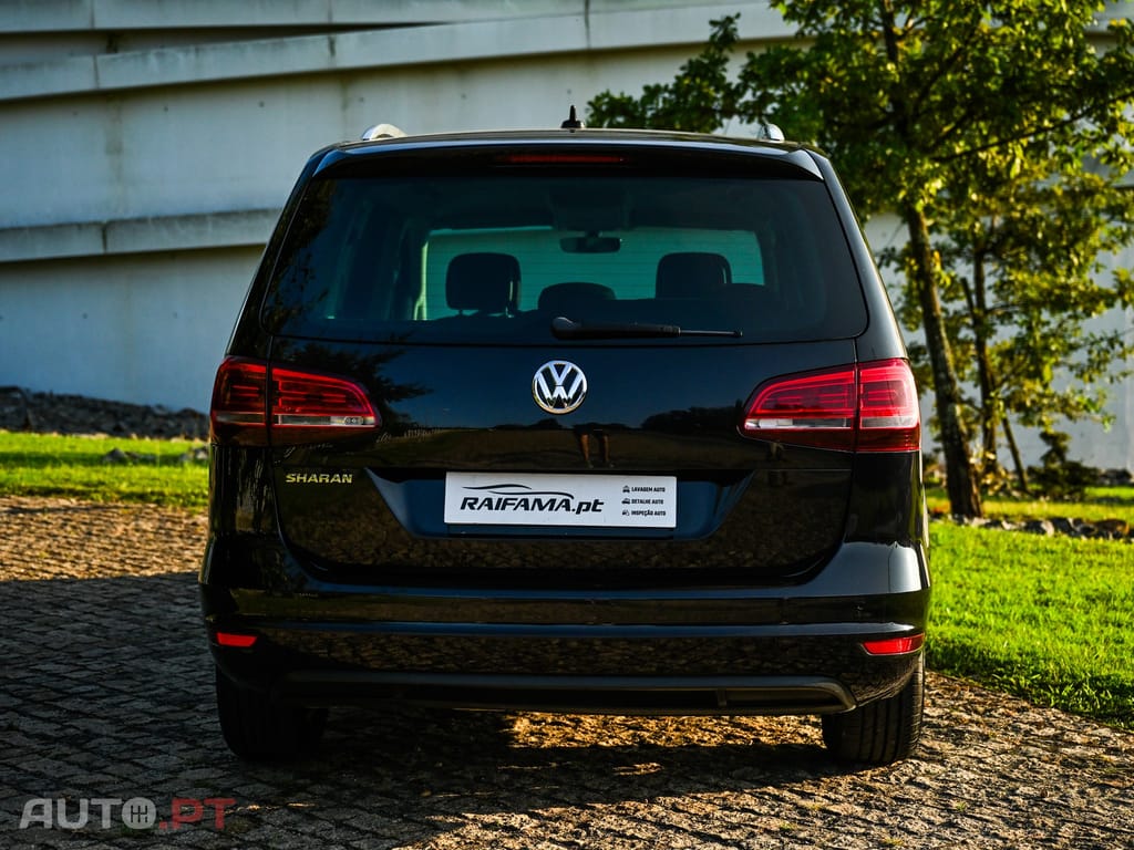 Volkswagen Sharan 2.0 TDi Blue Highline