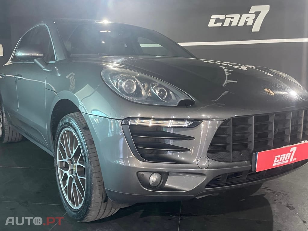 Porsche Macan S