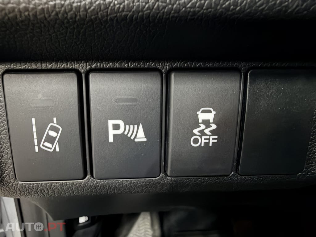 Honda Jazz 1.3 I-VTEC Comfort +Connect. Navi CVT