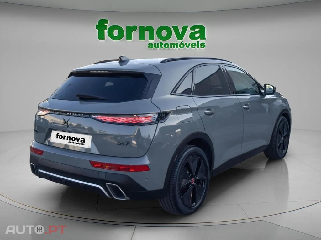 DS DS7 E-Tense Performance Line