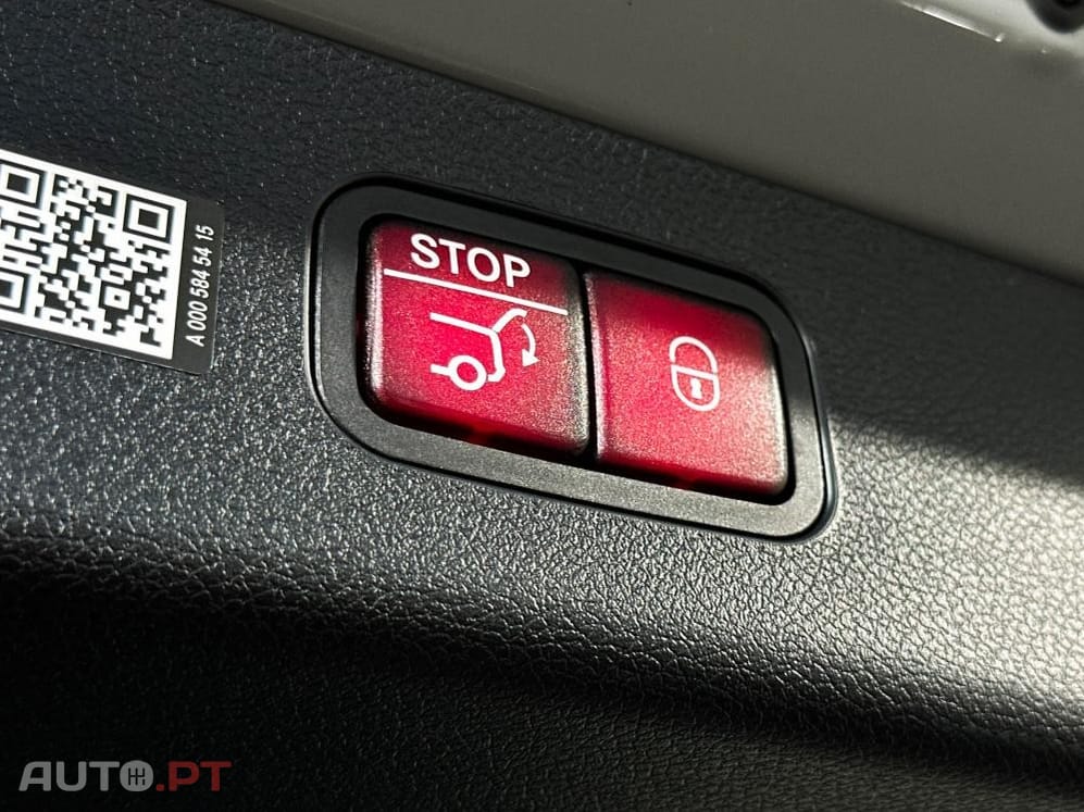 Mercedes-Benz E 300 e 9G-TRONIC AMG Line