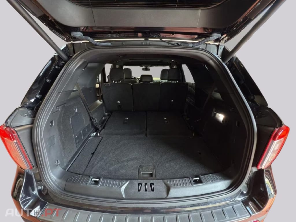 Ford Explorer I.V.A DEDUTÍVEL ST-Line Plug-in-Hybrid 4x4