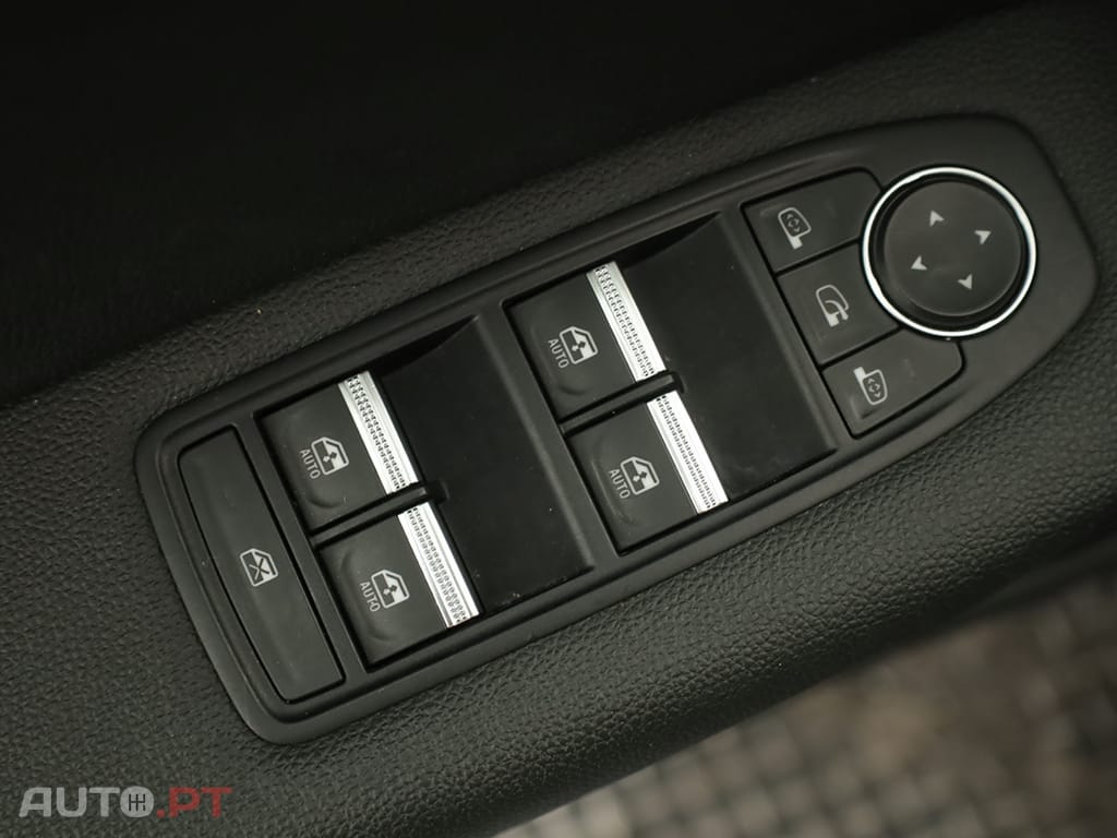 Renault Captur Captur 1.0 TCe Techno Bi-Fuel