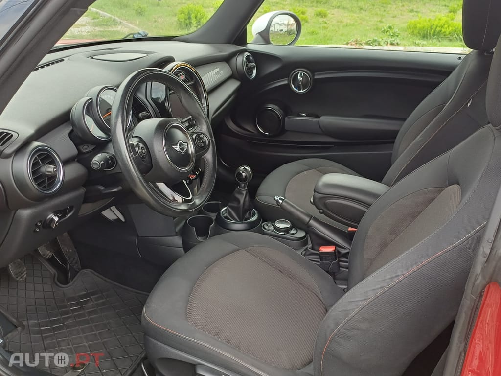 MINI Cooper 1.5