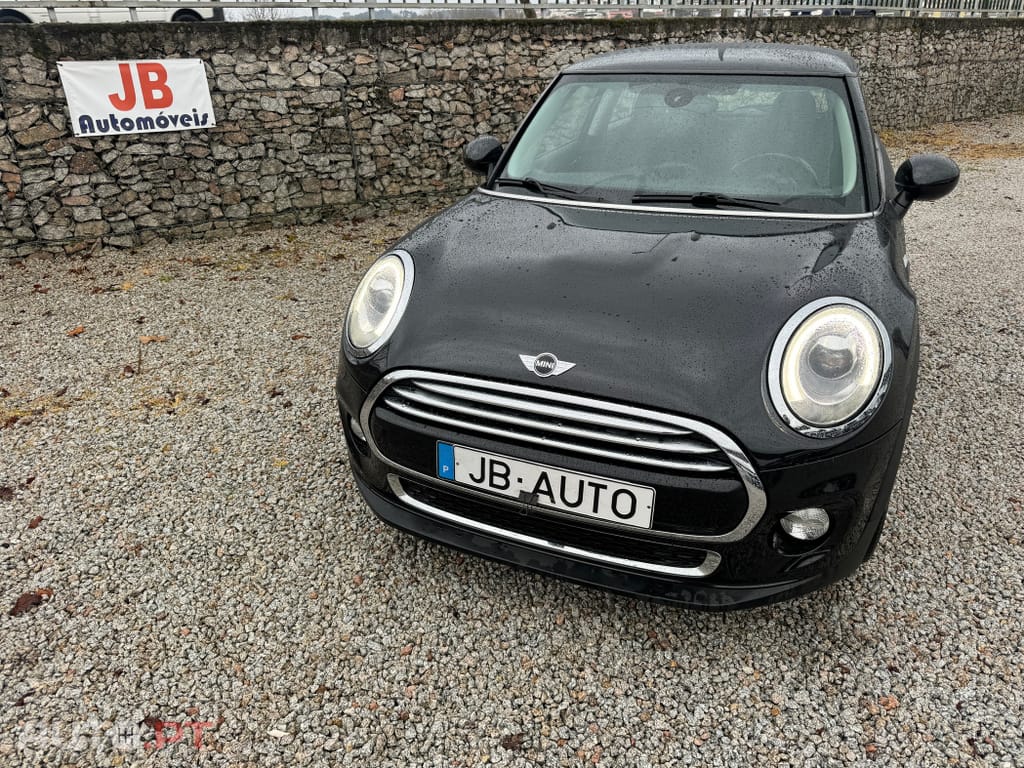 MINI Cooper Cooper D