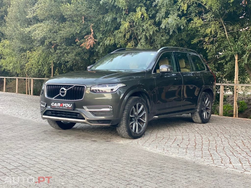 Volvo XC90 2.0 D4 Momentum