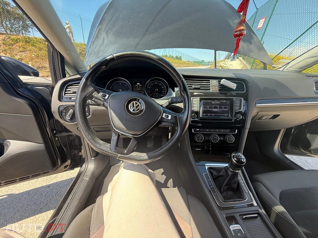 Volkswagen Golf 1.6 tdi