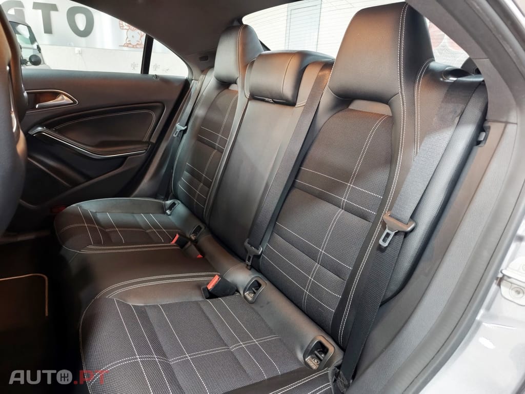 Mercedes-Benz CLA 180 CDi Urban