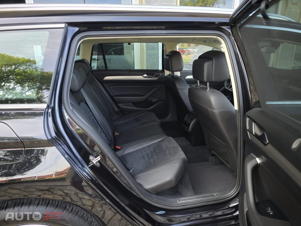 Volkswagen Passat Variant 2.0 TDi Highline DSG
