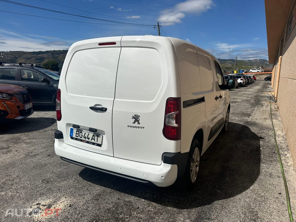 Peugeot Partner 1.5 BlueHDi Premium Standard