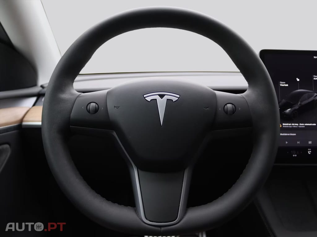 Tesla Model Y I.V.A DEDUTIVEL Performance AWD  