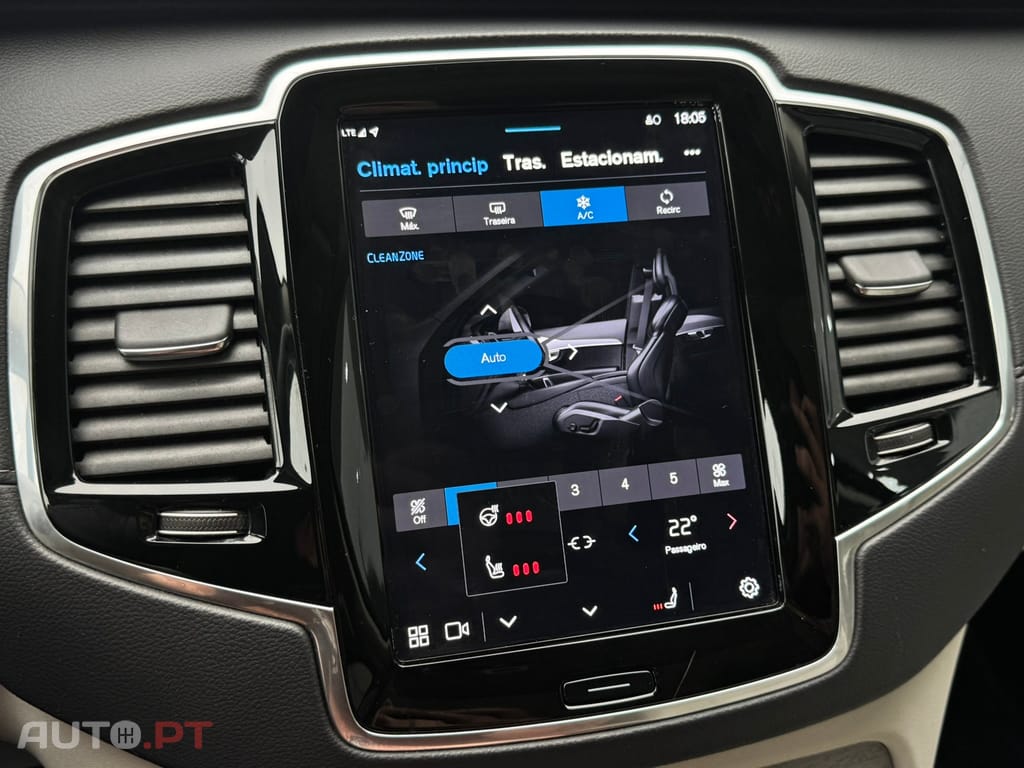 Volvo XC90 2.0 T8 PHEV Plus Bright AWD