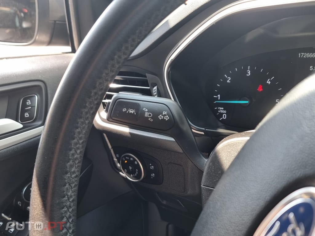 Ford Focus SW 1.5 TDCi EcoBlue Titanium