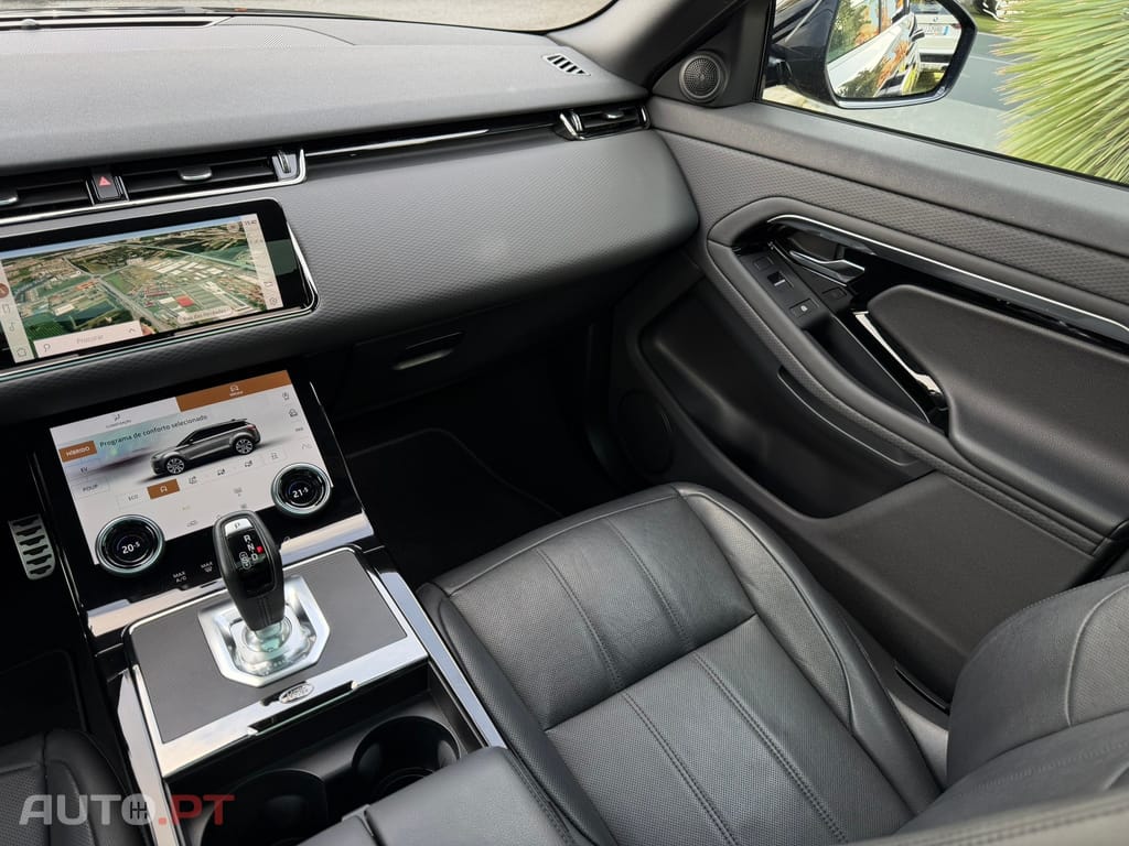 Land Rover Evoque 1.5 P300e AWD R-Dynamic S Auto