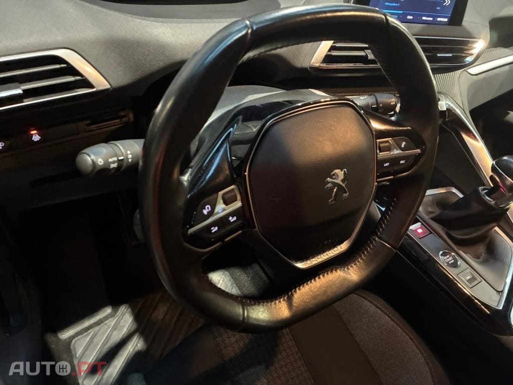 Peugeot 3008 1.2 PureTech Active Pack