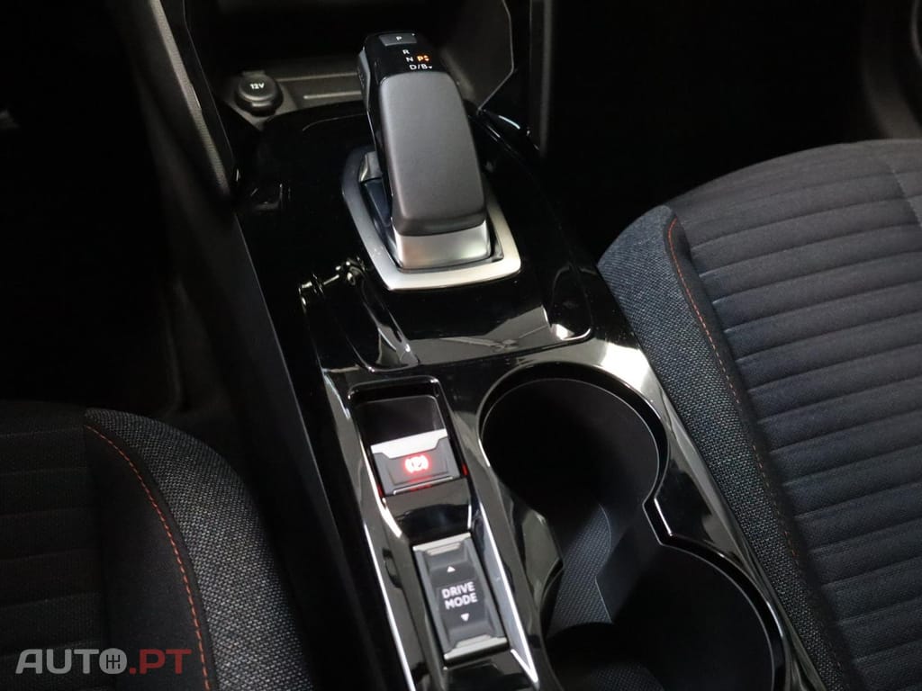 Peugeot 208 Active Versão Eléctrica
