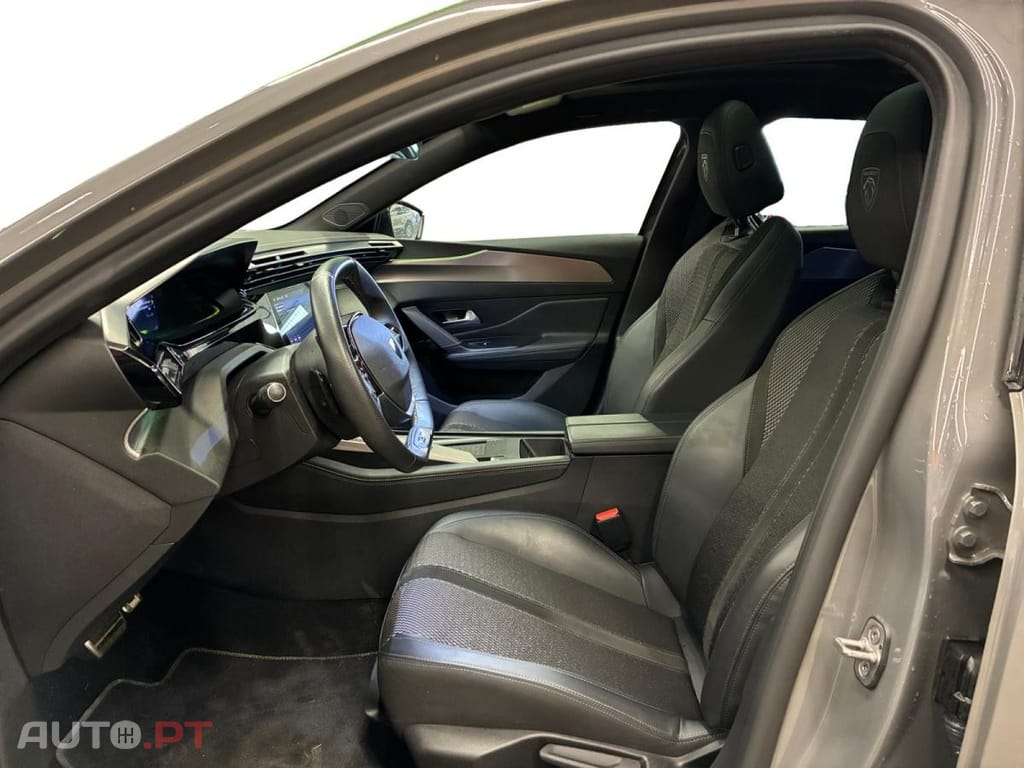 Peugeot 308 1.2 PureTech GT EAT8