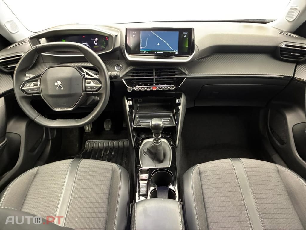 Peugeot 2008 1.5 BlueHDi Allure Pack