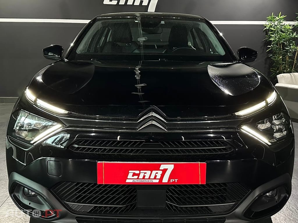 Citroen C4 X 1.2 PureTech Shine EAT8