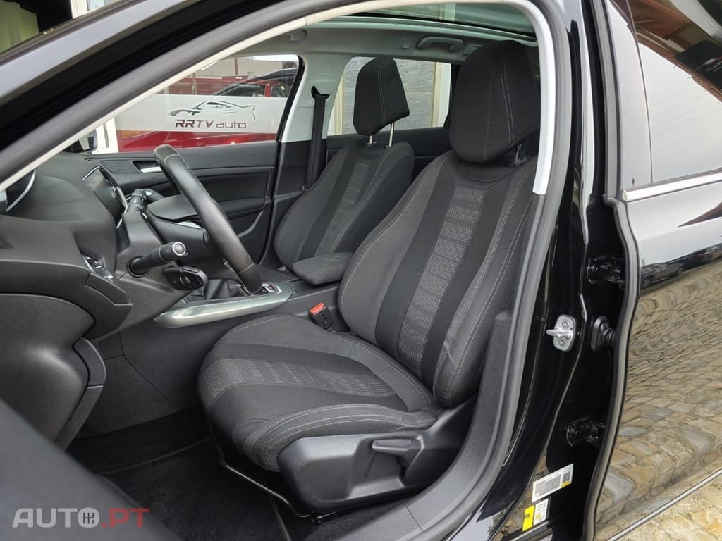 Peugeot 308 SW 1.6 BlueHDi Style J17