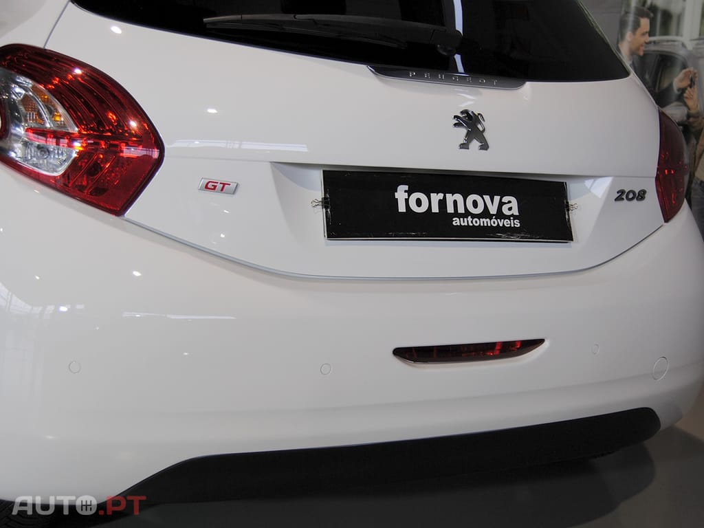 Peugeot 208 1.6 THP Allure