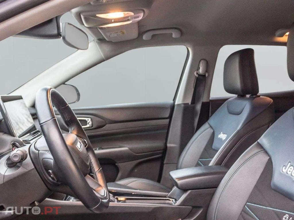 Jeep Compass I.V.A DEDUTÍVEL  1.3 T4-PHEV Upland