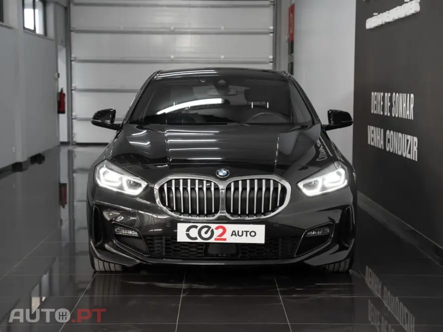 BMW 116 d Pack Desportivo M Auto