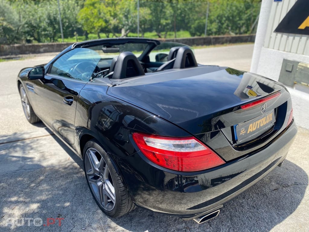 Mercedes-Benz SLK 200 BlueEFFICIENCY 7G-TRONIC Roadster pur