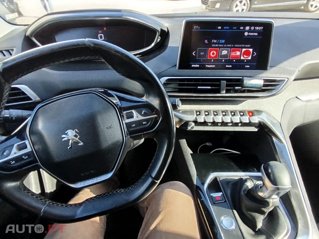 Peugeot 5008 Allure 1.6 BlueHDI 120Cv
