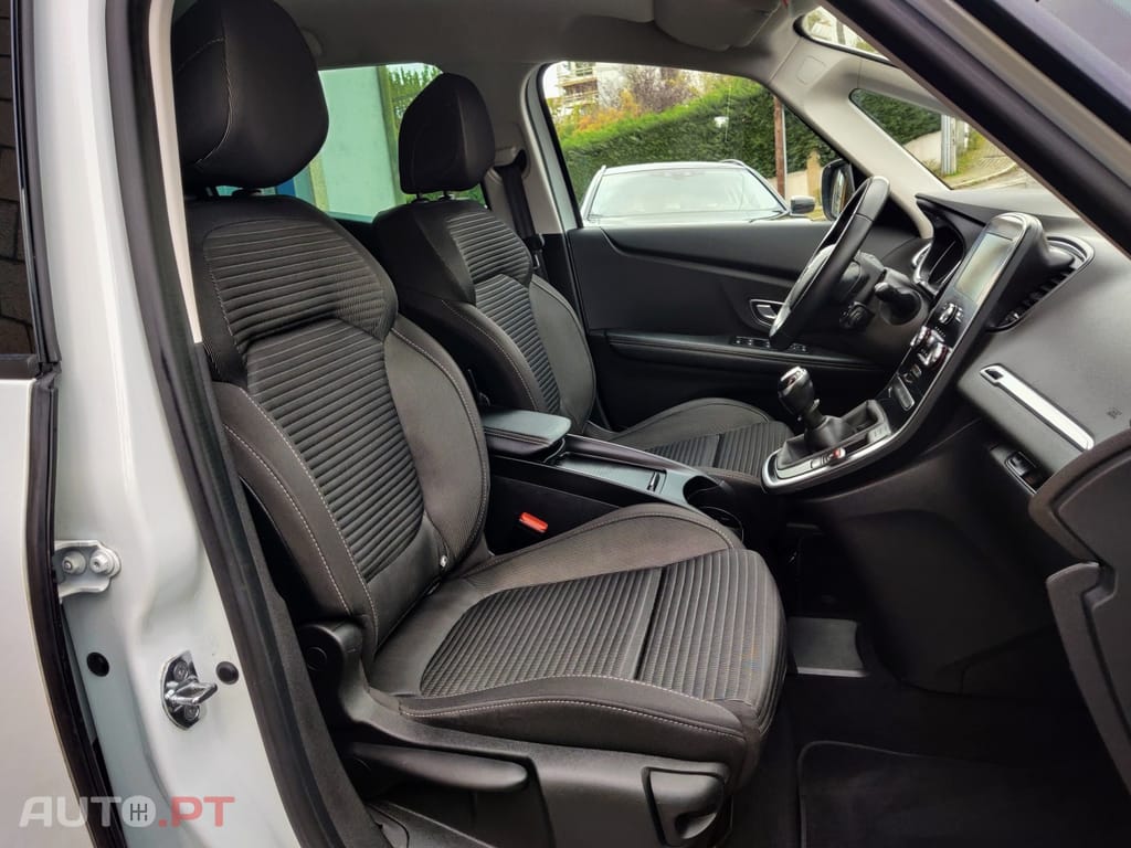 Renault Grand Scénic 1.5 dCi Dynamique S SS