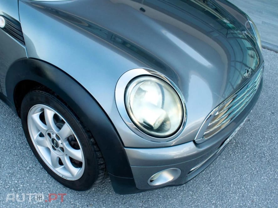MINI Cooper One D