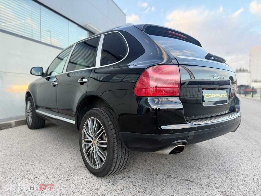 Porsche Cayenne outro