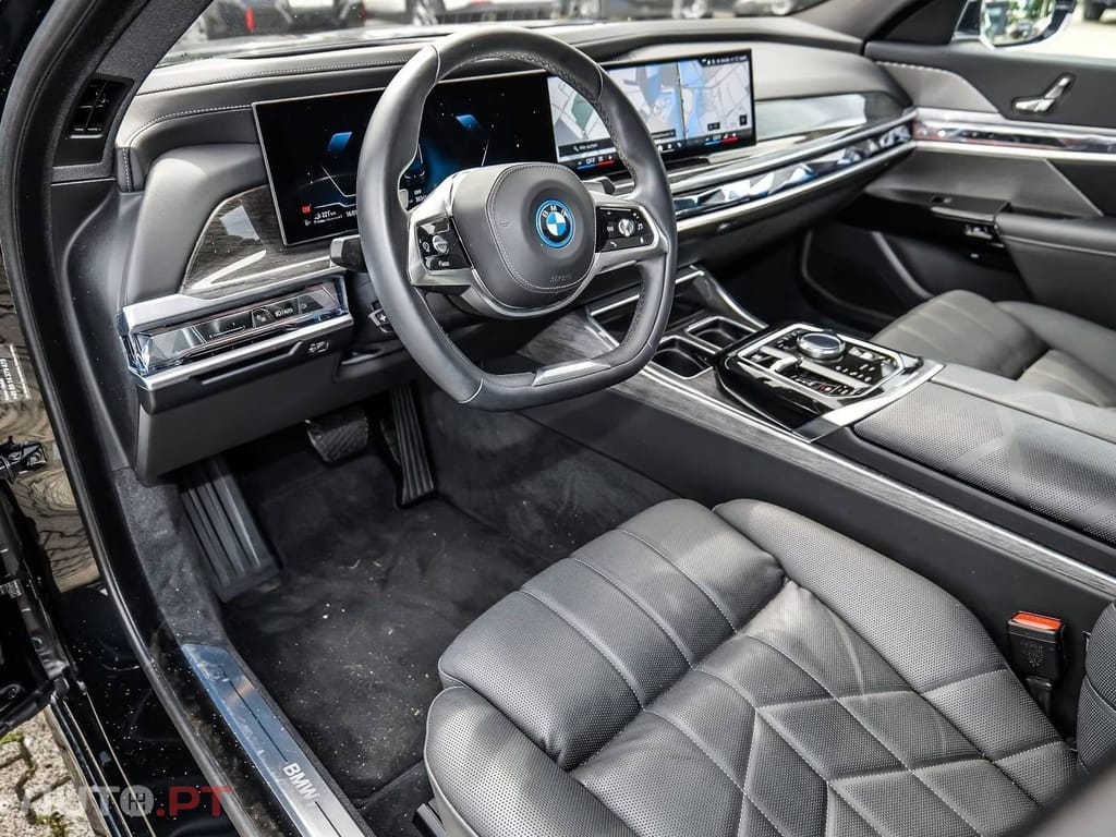 BMW 750 e xDrive